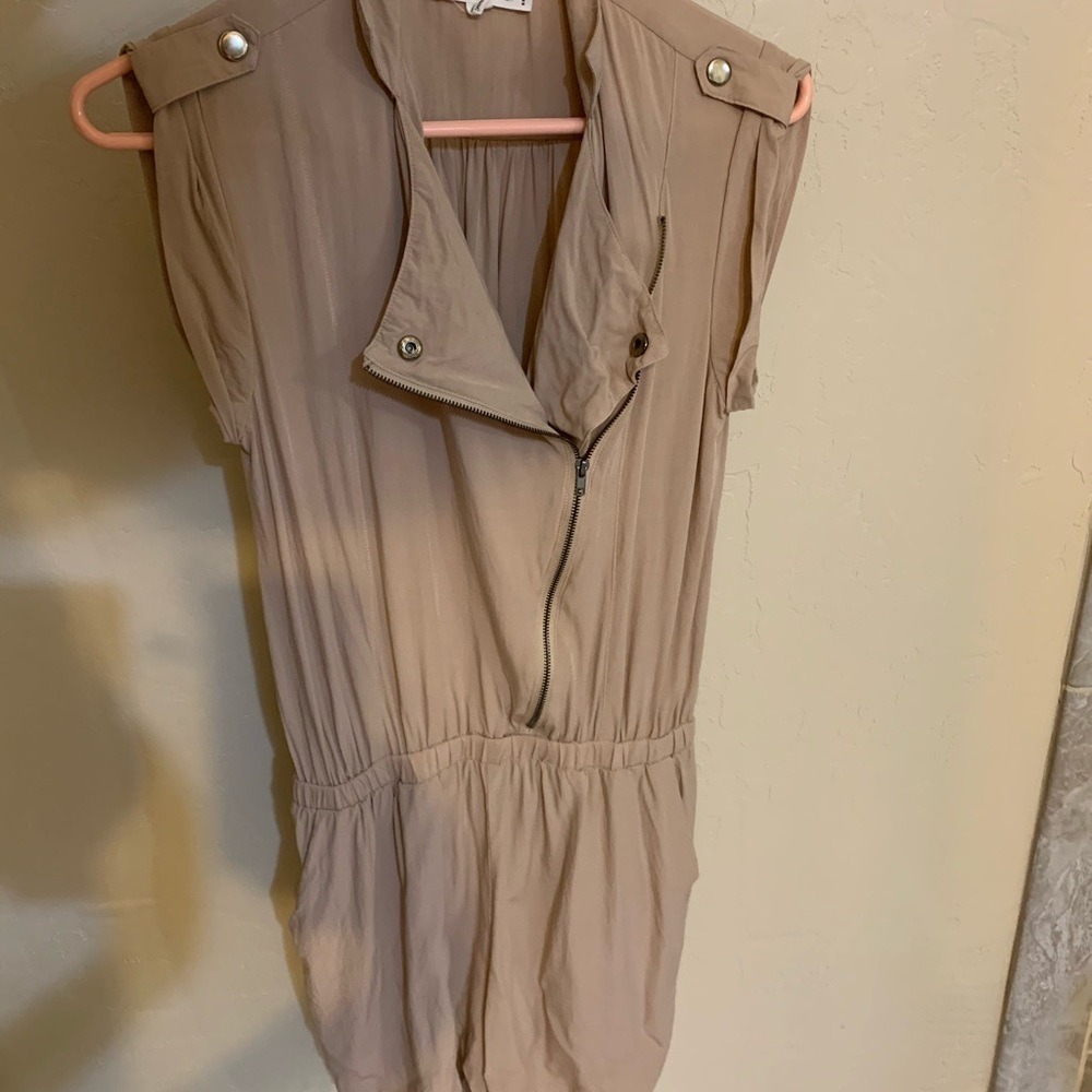 Romper - Picture 4 of 4
